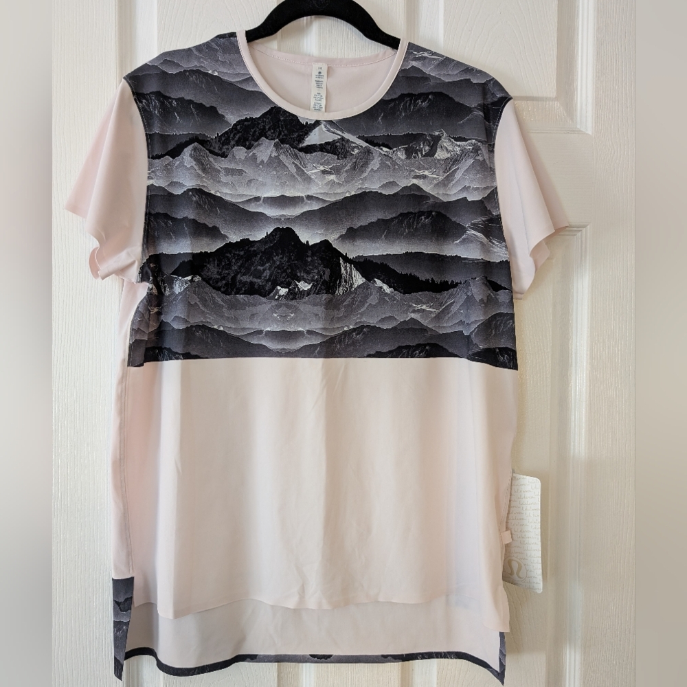 Lululemon Snapshot Tee NWOT
